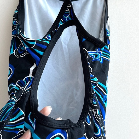 TYR Durafast Floral Blue and Black One Piece Swimsuit, Size 34 S - Picture 11 of 16